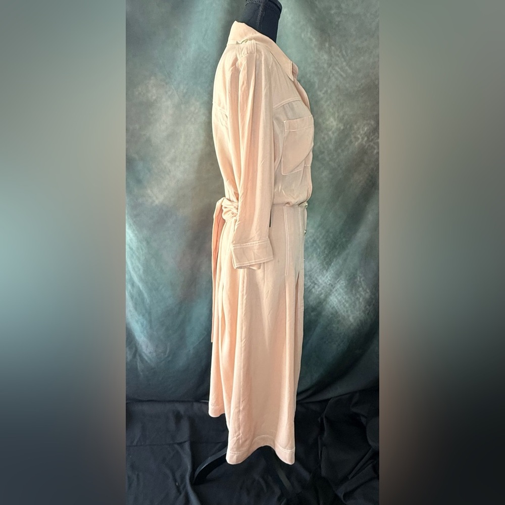 ✨ NWT Marciano by Guess Blush Shirt Dress - Size M✨ - Picture 2 of 16